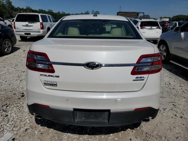 2014 Ford Taurus SEL