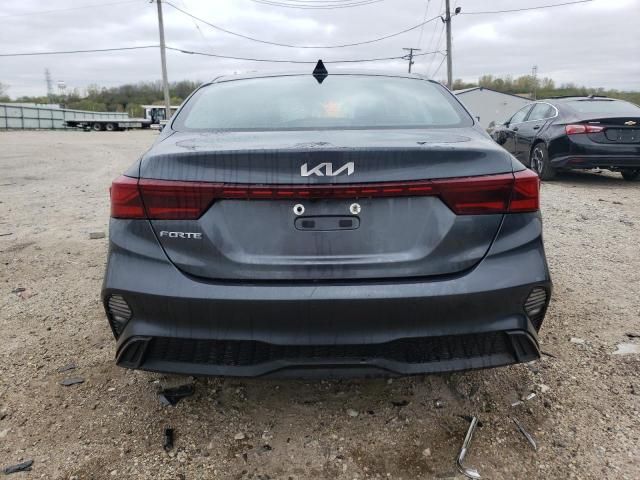 2023 KIA Forte LX