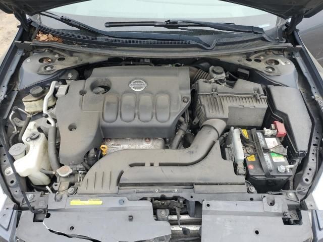 2010 Nissan Altima Base