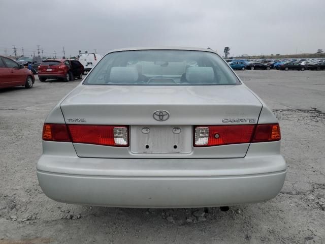 2000 Toyota Camry CE