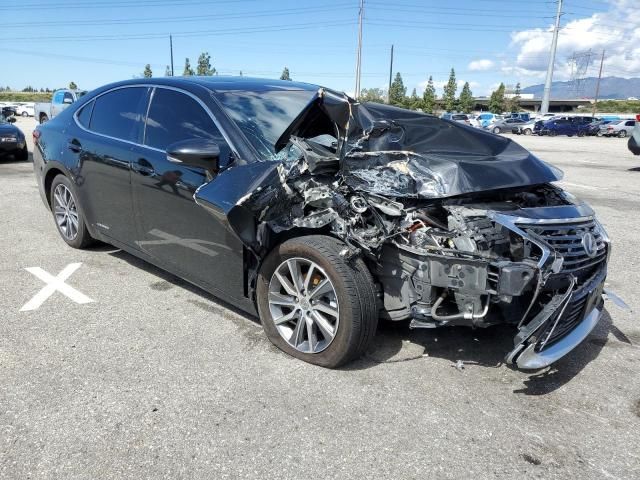 2016 Lexus ES 300H