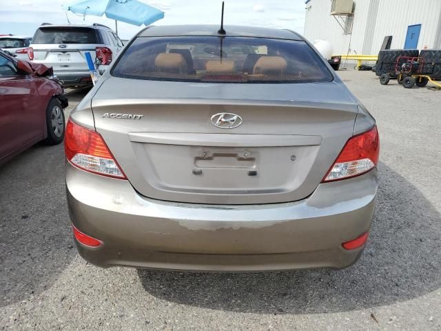 2013 Hyundai Accent GLS