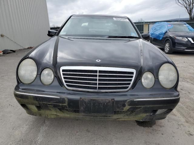 2001 Mercedes-Benz E 320