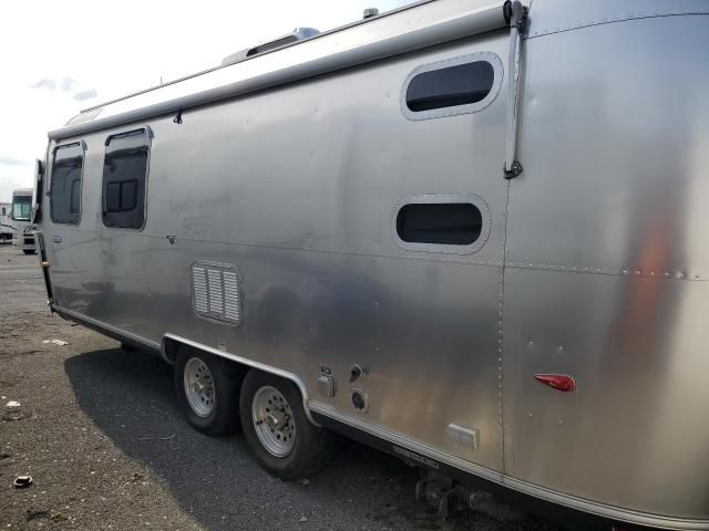 2007 Airstream Camper