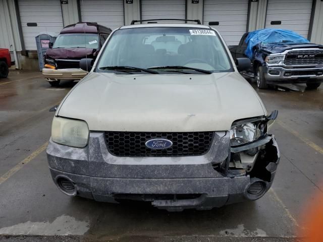 2004 Ford Escape XLS