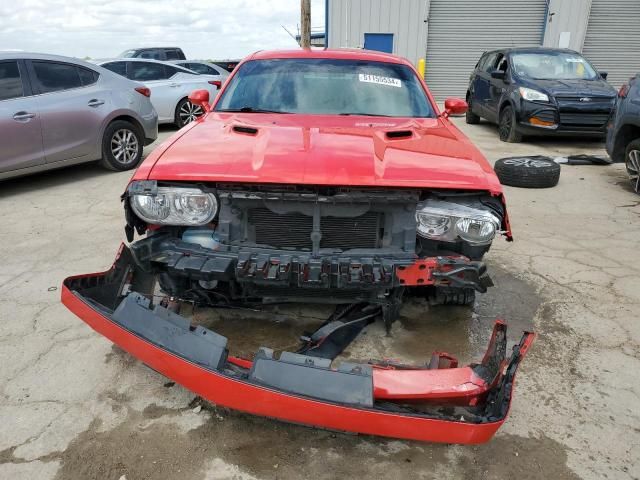 2014 Dodge Challenger SXT