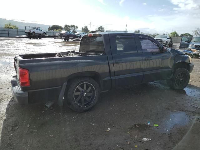 2005 Dodge Dakota Quattro