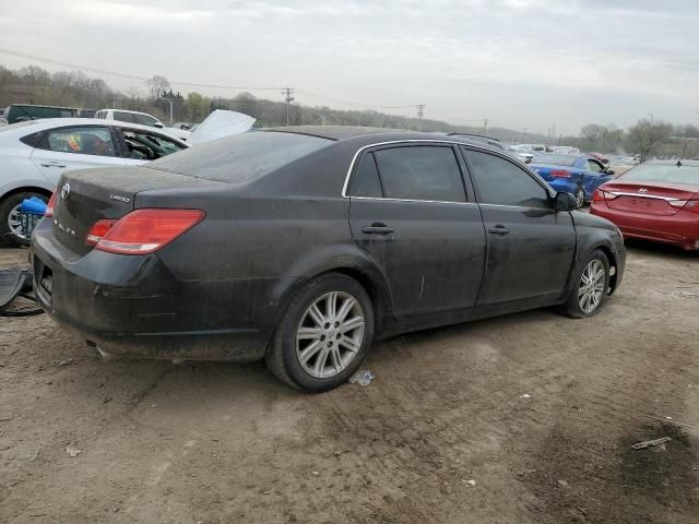 2005 Toyota Avalon XL