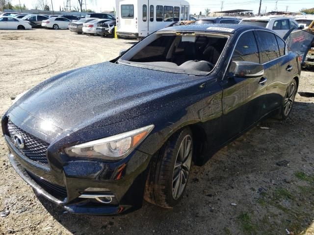 2015 Infiniti Q50 Base