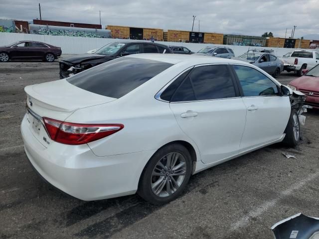 2016 Toyota Camry Hybrid