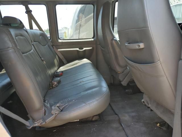 2010 Chevrolet Express G2500 LT