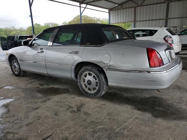 2002 Lincoln Town Car Cartier