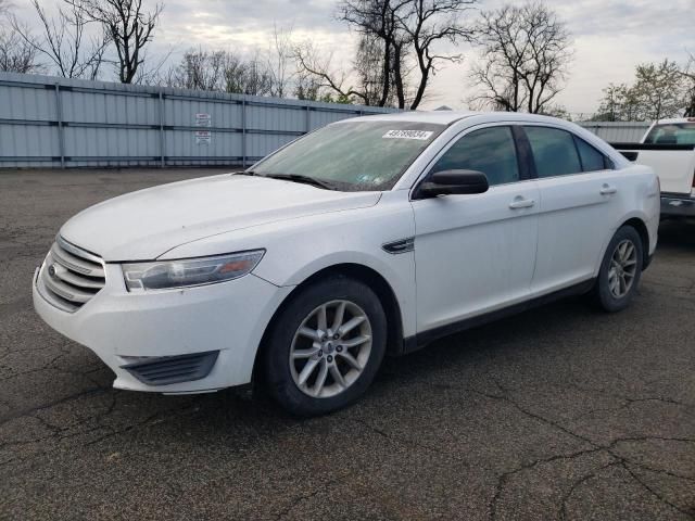 2013 Ford Taurus SE