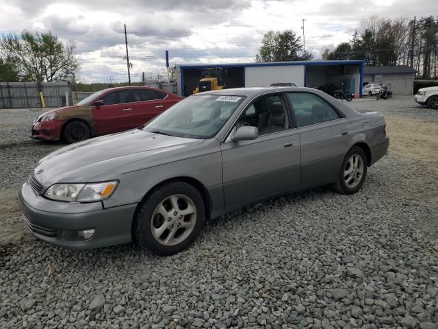 2000 Lexus ES 300