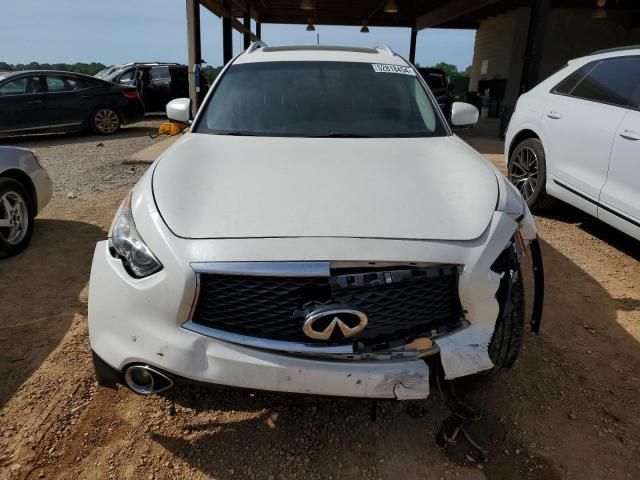 2017 Infiniti QX70