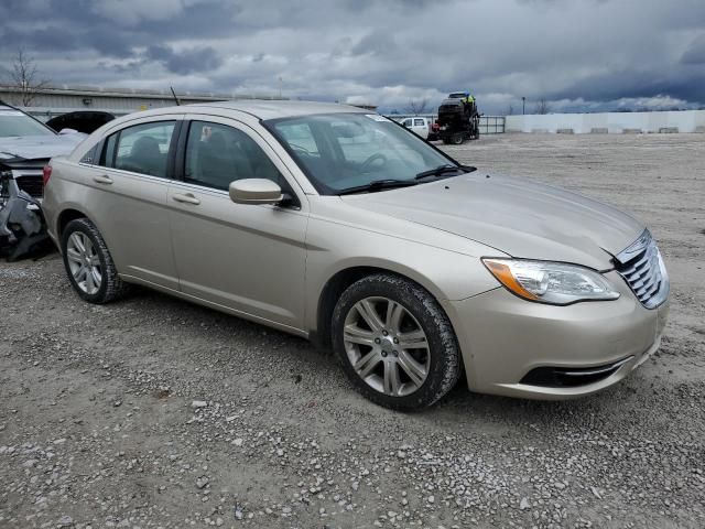 2013 Chrysler 200 Touring