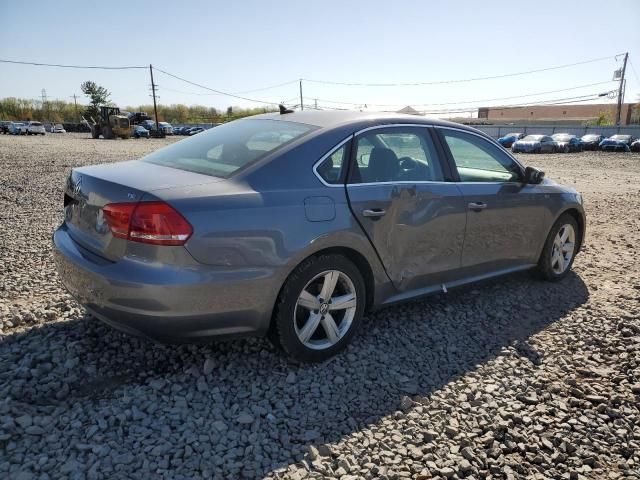 2014 Volkswagen Passat S