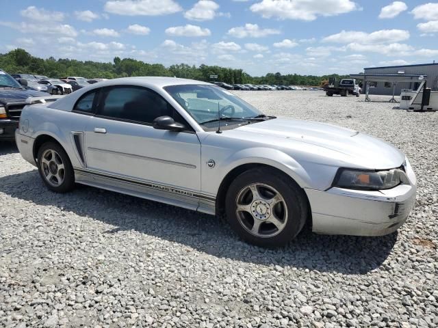 2004 Ford Mustang