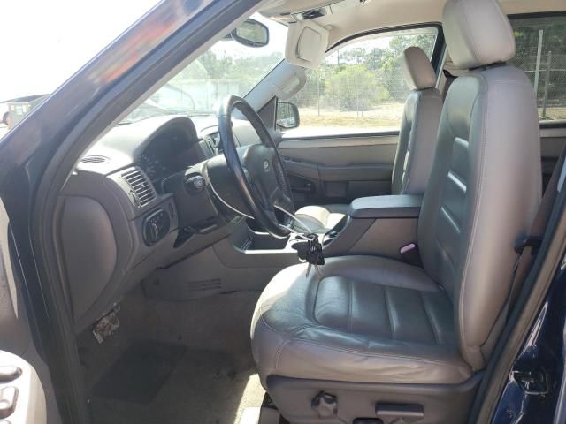 2004 Ford Explorer XLT