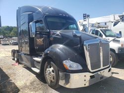 Salvage trucks for sale at Hueytown, AL auction: 2018 Kenworth Construction T680