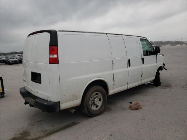 2020 Chevrolet Express G2500