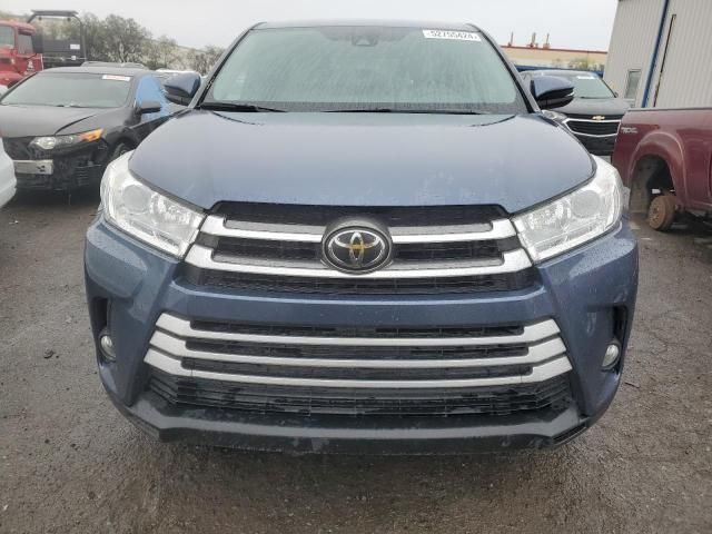 2019 Toyota Highlander LE