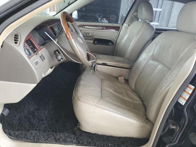 2003 Lincoln Town Car Cartier