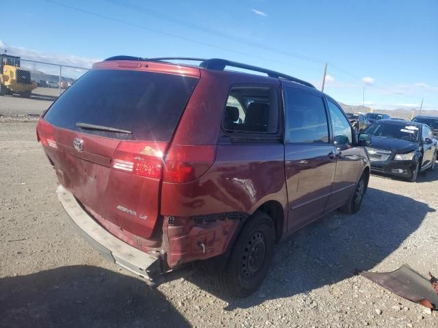 2005 Toyota Sienna CE