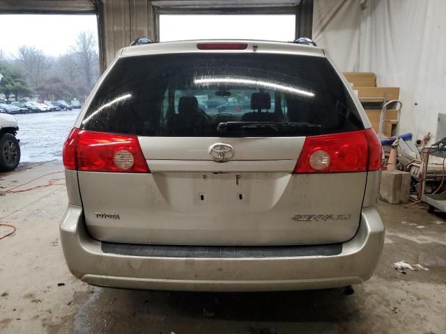 2008 Toyota Sienna XLE