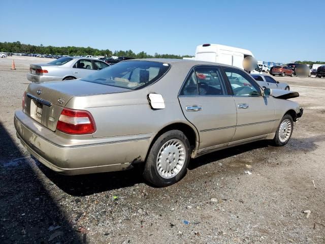 1999 Infiniti Q45 Base