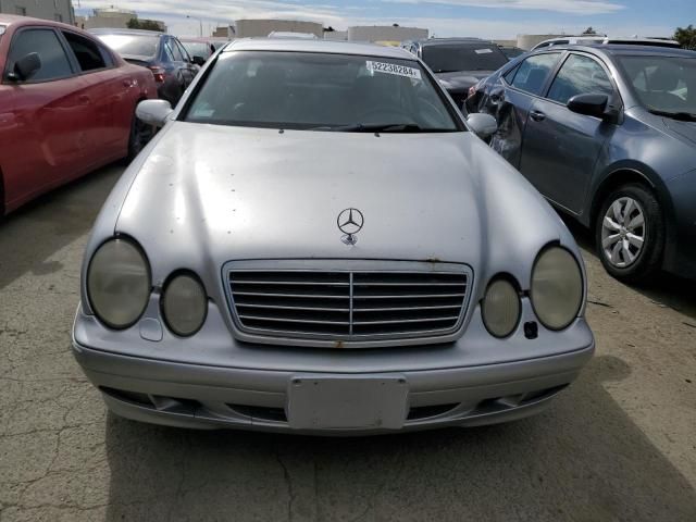 2001 Mercedes-Benz CLK 320