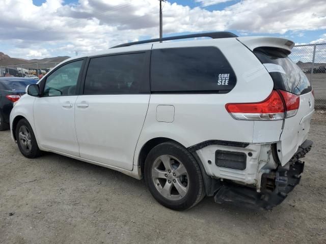 2012 Toyota Sienna LE