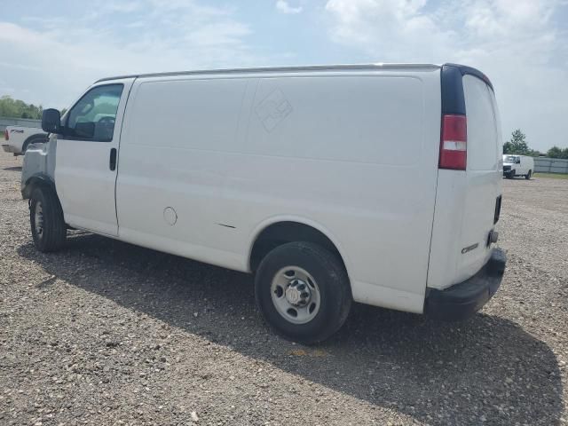 2019 Chevrolet Express G2500