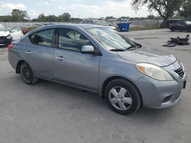 2014 Nissan Versa S