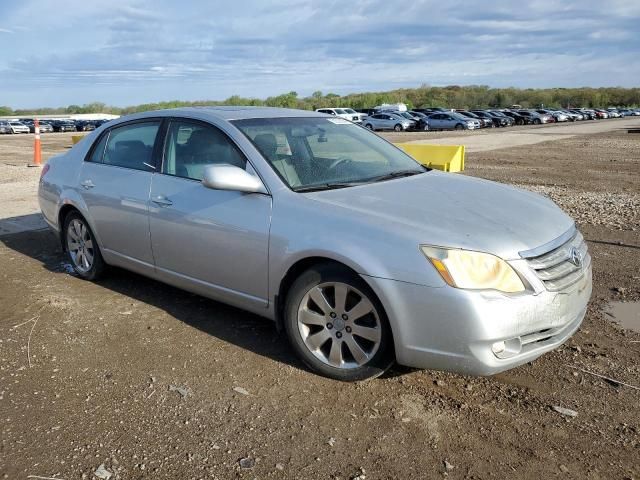 2005 Toyota Avalon XL