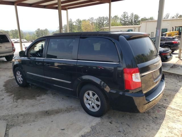 2012 Chrysler Town & Country Touring