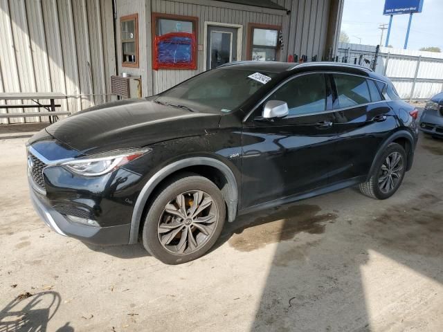 2017 Infiniti QX30 Base