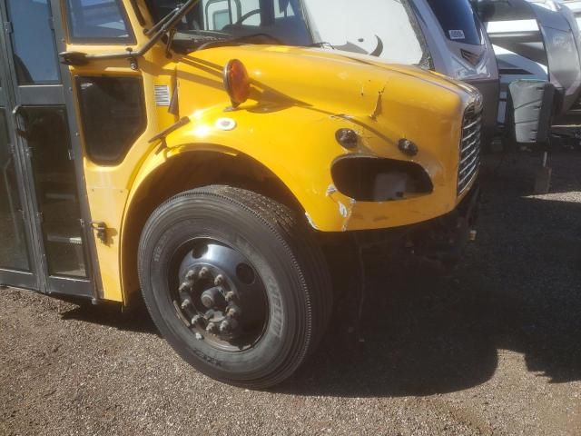 2010 Freightliner Chassis B2B