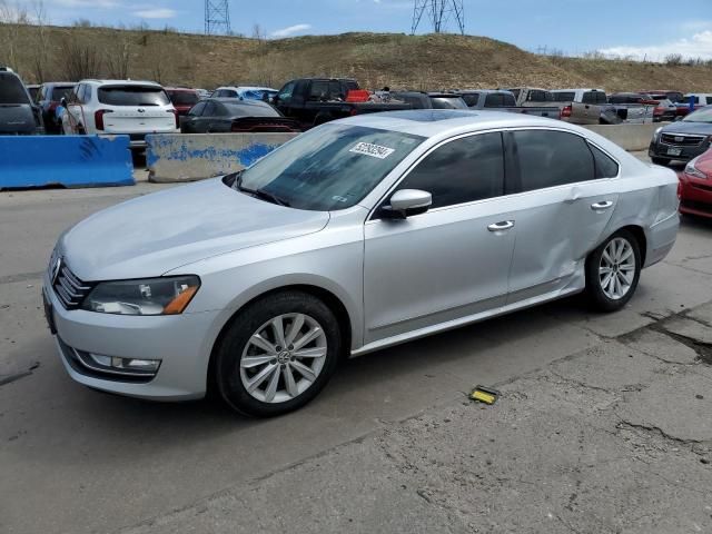 2013 Volkswagen Passat SEL