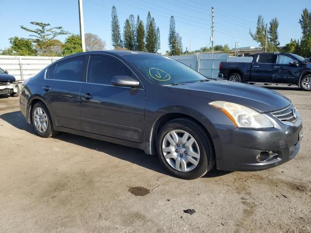 2010 Nissan Altima Base