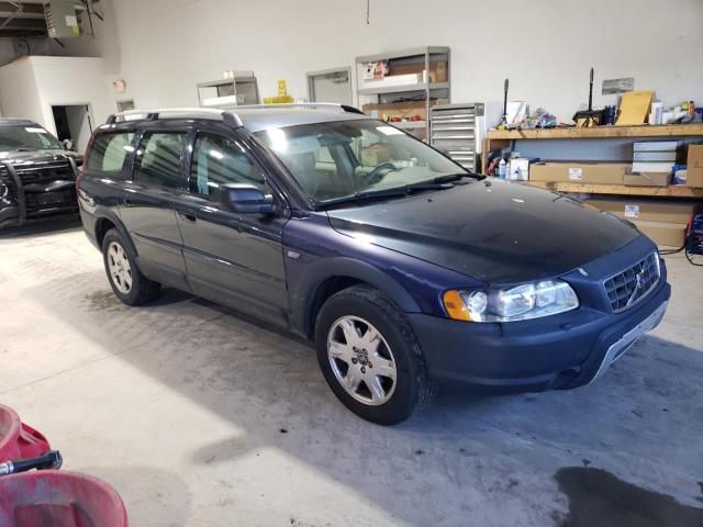 2005 Volvo XC70