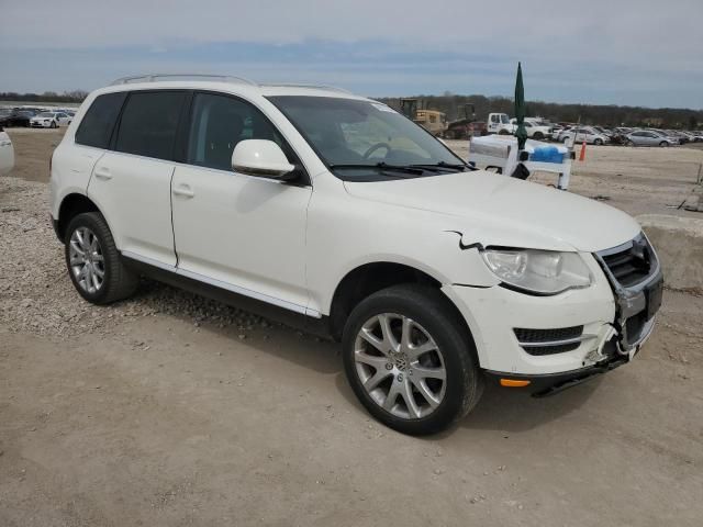 2010 Volkswagen Touareg V6