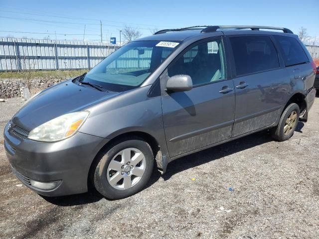 2005 Toyota Sienna CE