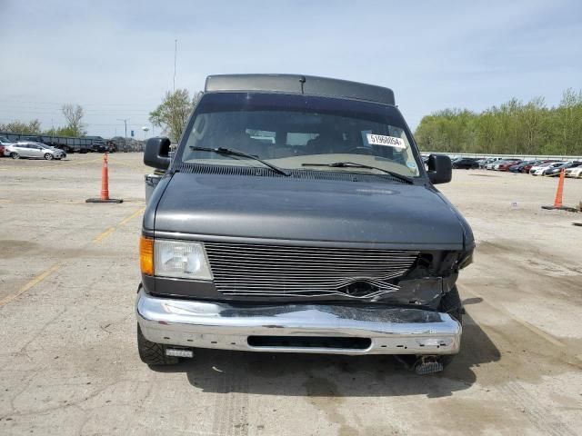 2005 Ford Econoline E150 Van