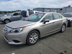 Subaru Legacy Vehiculos salvage en venta: 2017 Subaru Legacy 2.5I Premium