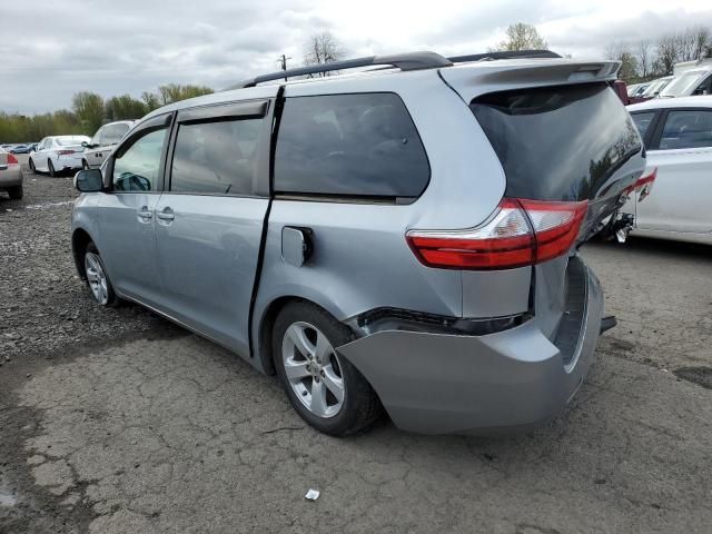 2015 Toyota Sienna LE