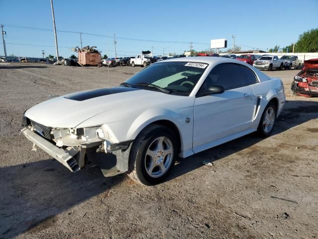 2004 Ford Mustang