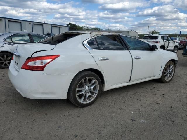 2010 Nissan Maxima S