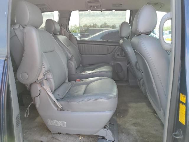 2007 Toyota Sienna XLE