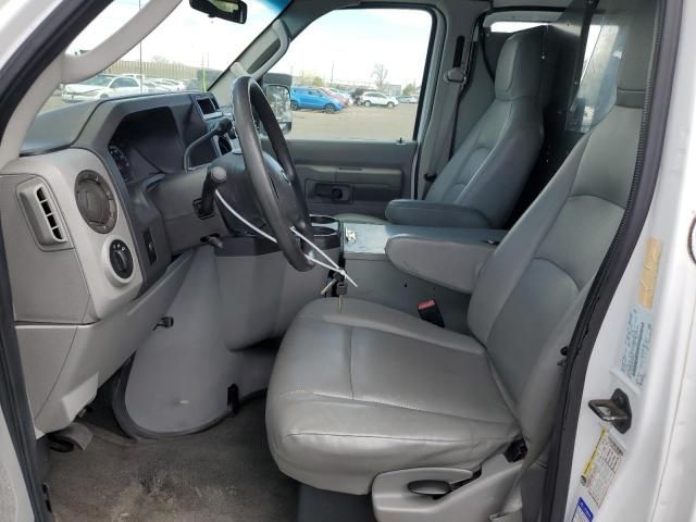 2010 Ford Econoline E250 Van